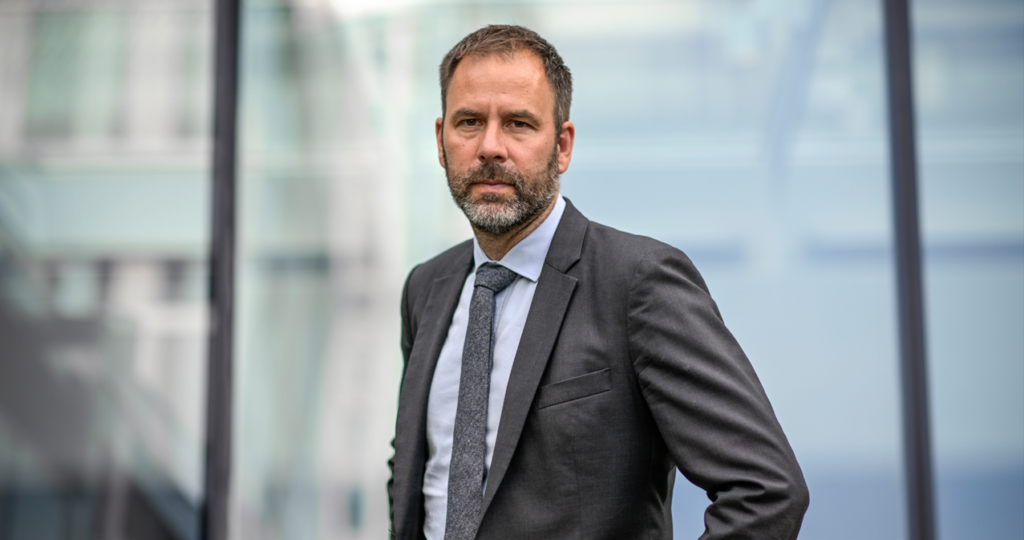 DN debatt: ”När omvärlden arbetar mer har Sverige inte råd att jobba mindre”