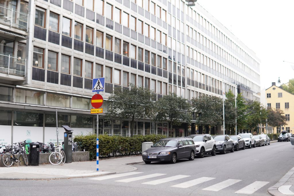 Uppsägning av pensions- och försäkringsavtal